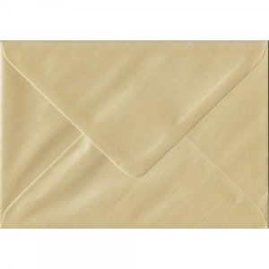 wedding-invitations-envelopes-vokai-champagne-pearl